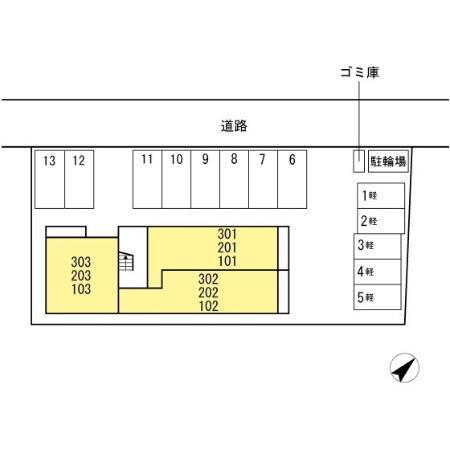 ファミール岡本Ⅲ-D（203） 駐車場