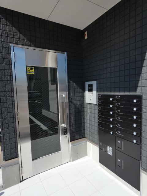 倉敷市新倉敷駅前マンション エントランス