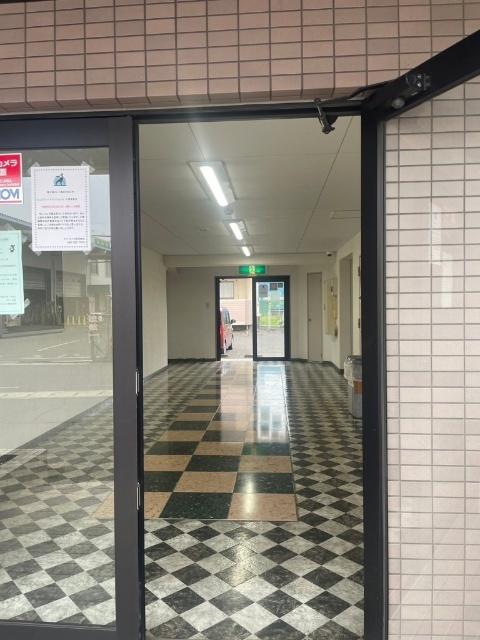 倉敷市新倉敷駅前マンション エントランス