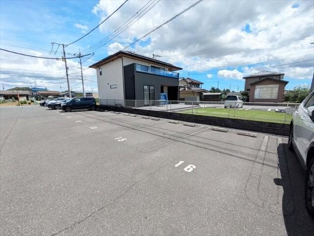 倉敷市玉島乙島アパート 駐車場
