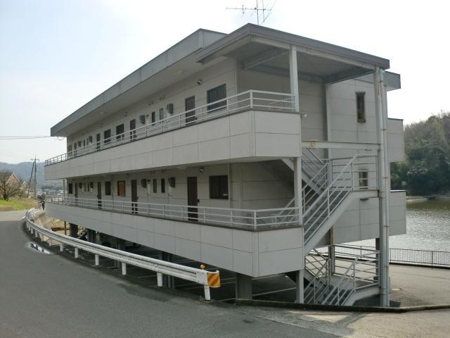 レイクサイド 物件画像