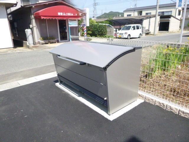アザレア 物件画像