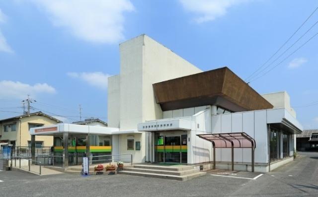 玉島信用金庫船穂支店：190m