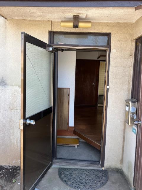 南三咲4丁目戸建 玄関