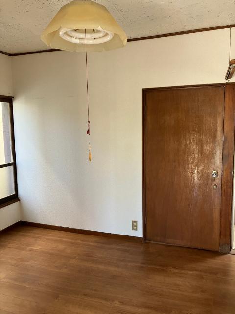 南三咲4丁目戸建 室内