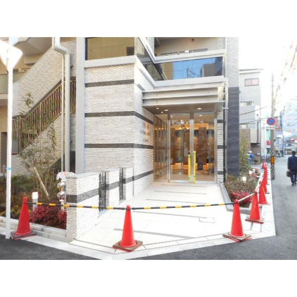 エスリード天神橋六丁目 エントランス