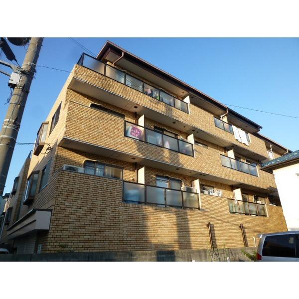 ３面タイル張り