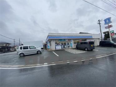 ローソン 阿蘇内牧店：307m