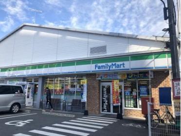 ファミリーマート 熊本本荘4丁目店：300m