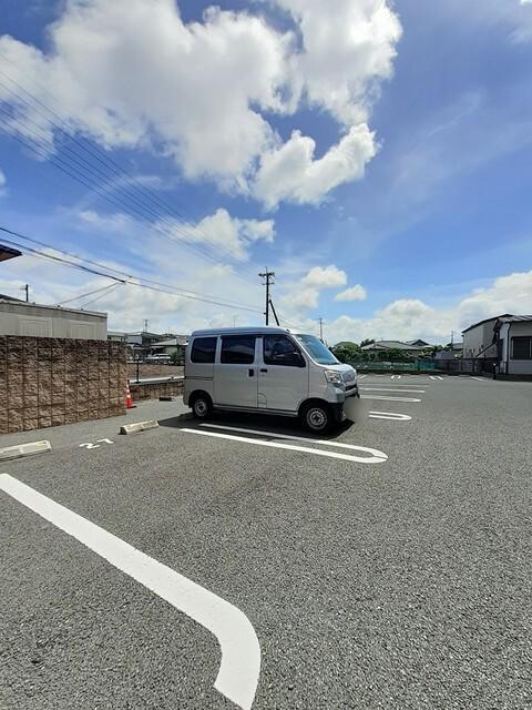 ｓｕｎｌｉｔ　御幸Ａ（305） 駐車場