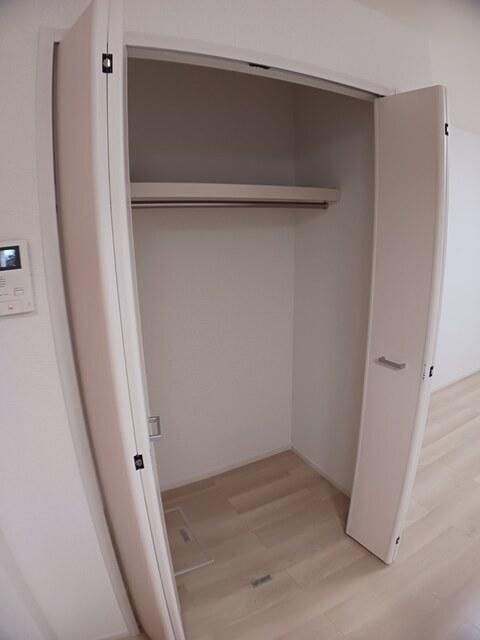サザンクロス（105） 収納
