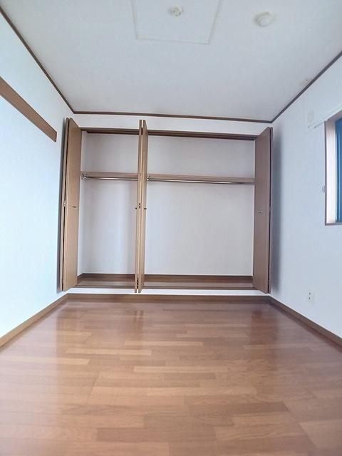 インペリアル山本（303） 収納