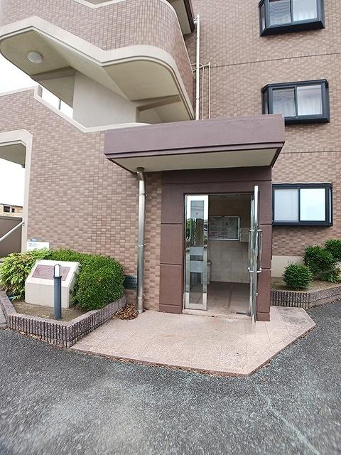 インペリアル山本（303） エントランス