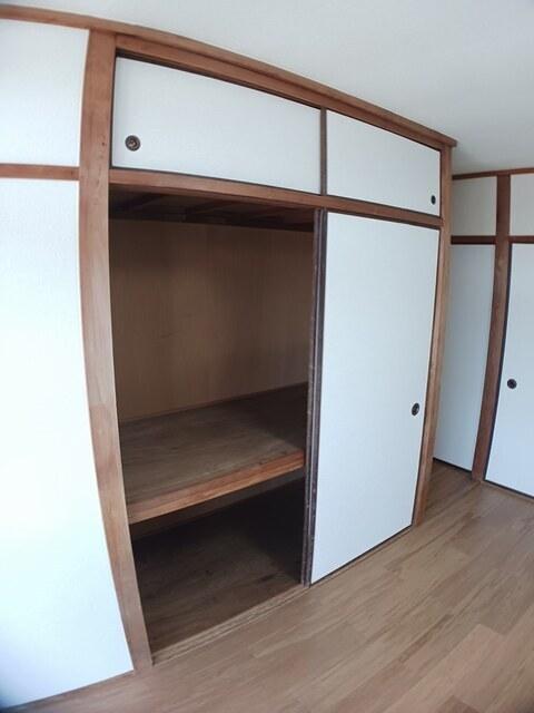 杉本ハイツ（202） 収納