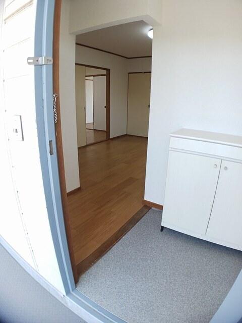 杉本ハイツ（202） 玄関