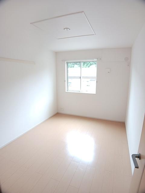 ＮｏｂｌｅＰｅａｃｈ弐番館（103） 室内
