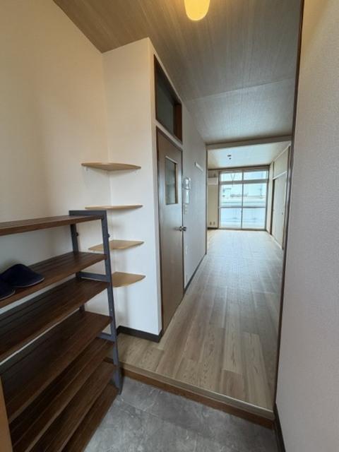松本ビル（302） 玄関