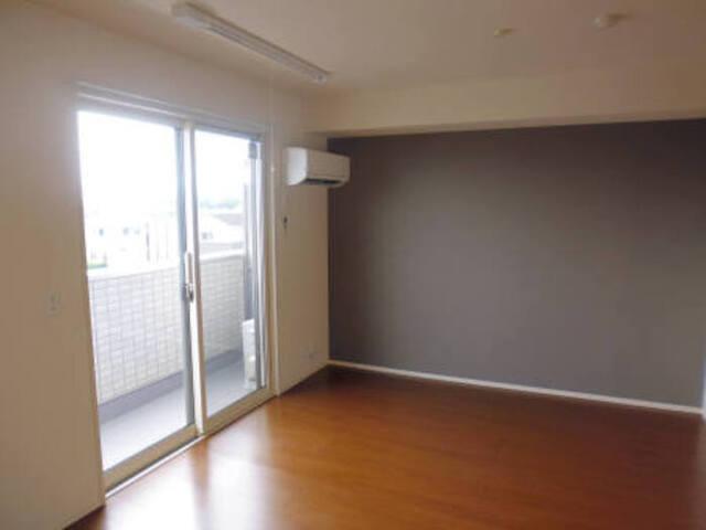 シャルルマーニュ（302） 部屋画像