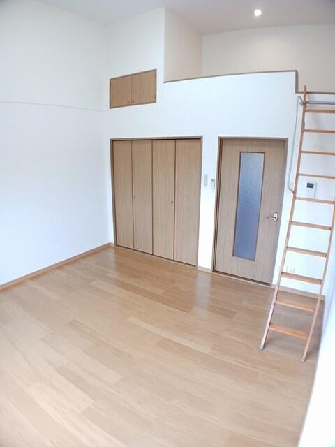 サンシャインハイツ（202） 室内