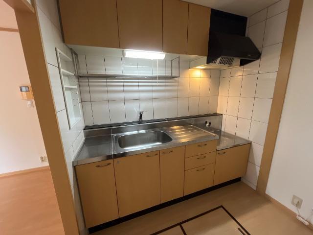 ｂｉｅｎｖｉｖｒｅ楡木 キッチン
