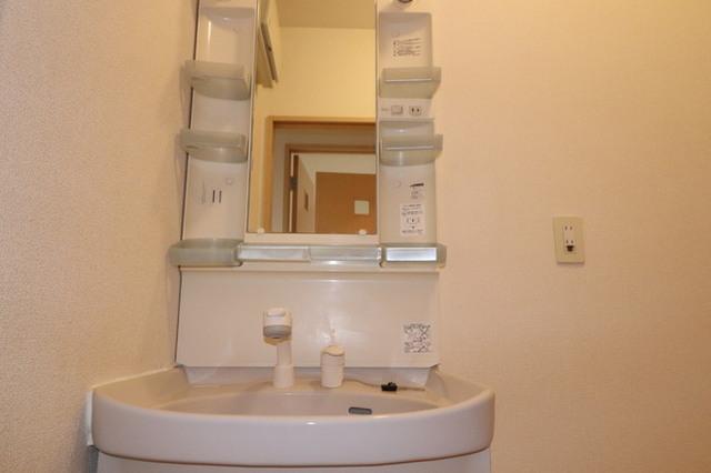 キャッスル　コンフォート　B棟（103） 部屋画像
