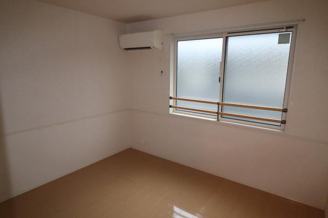 ルミエール長嶺（201） 部屋画像