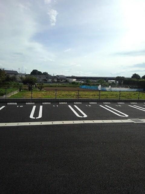 トー・アルブル　Ａ（101） 駐車場
