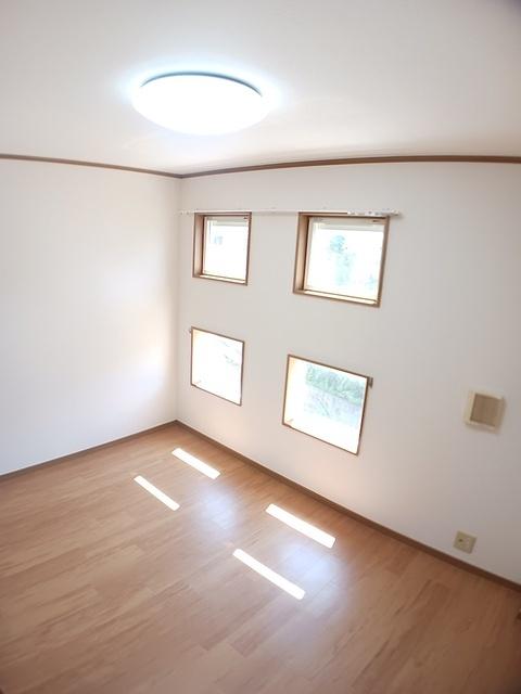ピュアティ壱番館（201） 室内