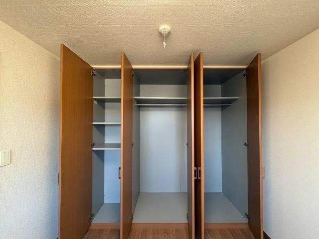 サンクス 部屋画像
