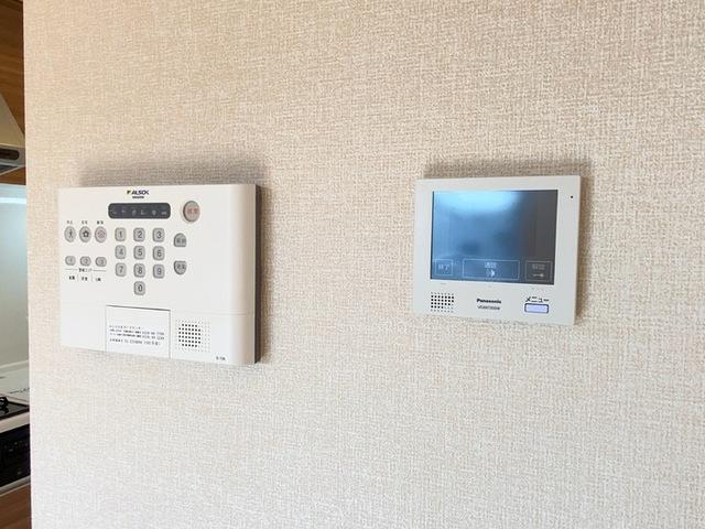 ニューロイヤル（102） 部屋画像