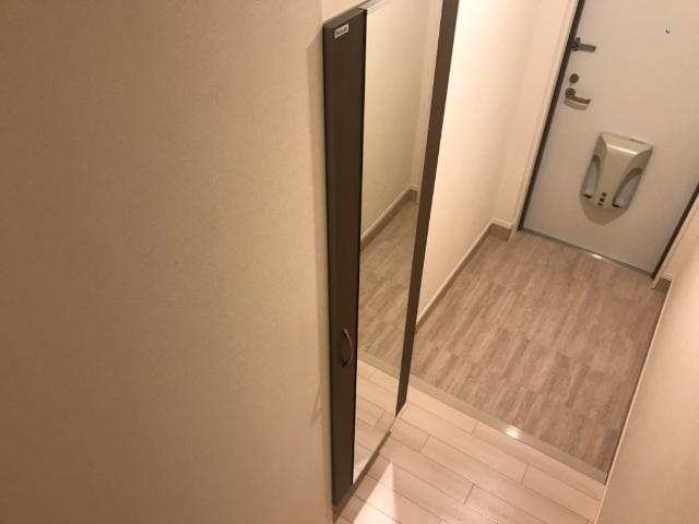 prendre黒髪 玄関