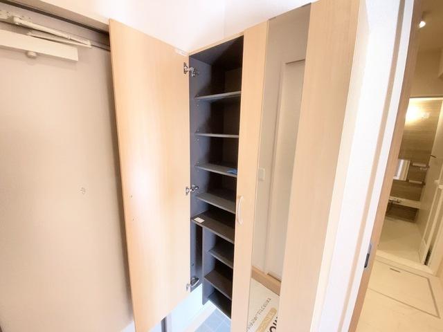 ニューロイヤル（102） 部屋画像
