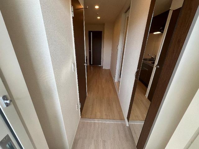 クオリティパレス 玄関