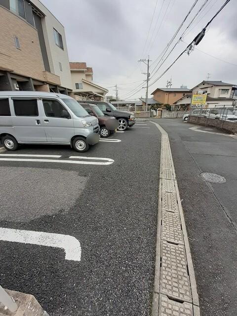 遊雅（202） 駐車場
