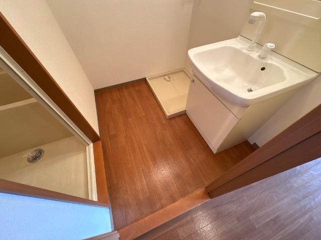 グレイスイサキ 部屋画像