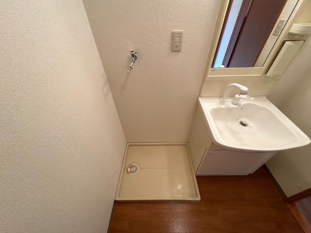 グレイスイサキ 部屋画像