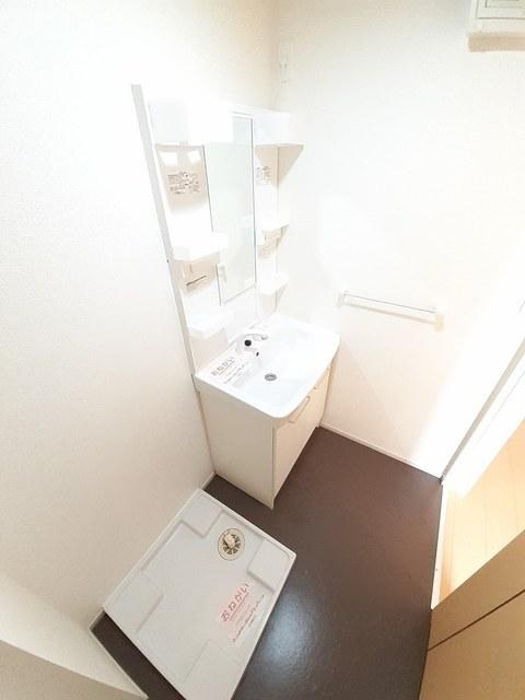 ビラージュ・リーヴル（101） 洗面