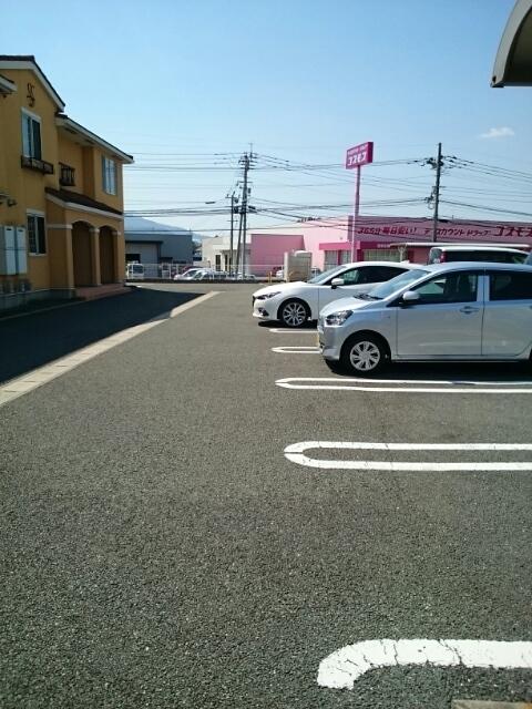 Ｖｅｎｔ　ＶｅｒｔⅢ（201） 駐車場