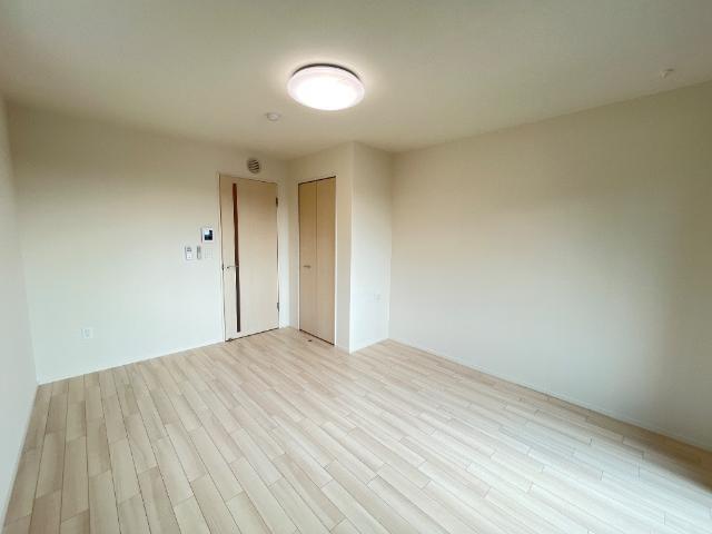Ｓ−ＢＬＯＯＤ　ＯＺＵ　ＢＡＳＥ 部屋画像