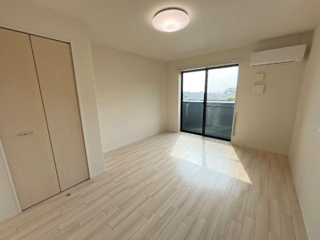 Ｓ−ＢＬＯＯＤ　ＯＺＵ　ＢＡＳＥ 部屋画像