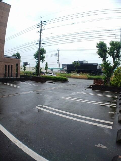サンヒルズ（205） 駐車場