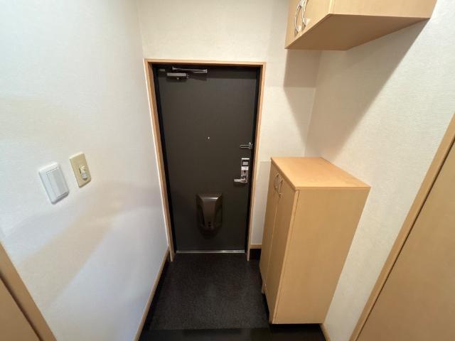 レジデンスフラワー 玄関