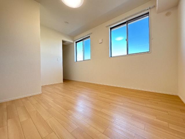 Ｃｈａｍｐ　ｄｅ　ｐｉｅｒｒｅ 部屋画像