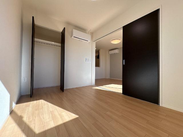 Ｃｈａｍｐ　ｄｅ　ｐｉｅｒｒｅ 部屋画像