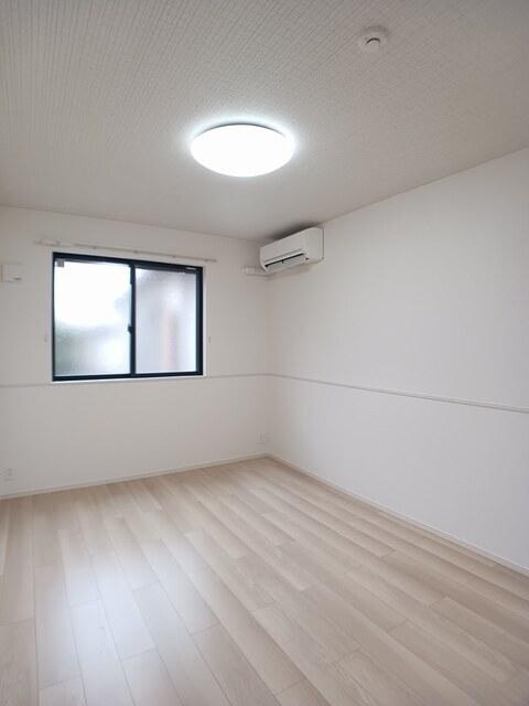 Ｋｕｒａ・保田窪本町（106） 室内