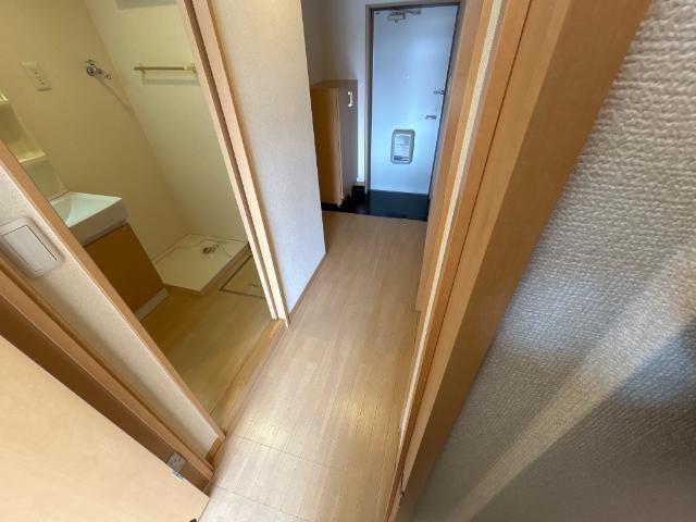 Ｌａ　Ｖｉｅ　ｅｎ　ｒｏｓｅ　ｈｉｌｌ 部屋画像