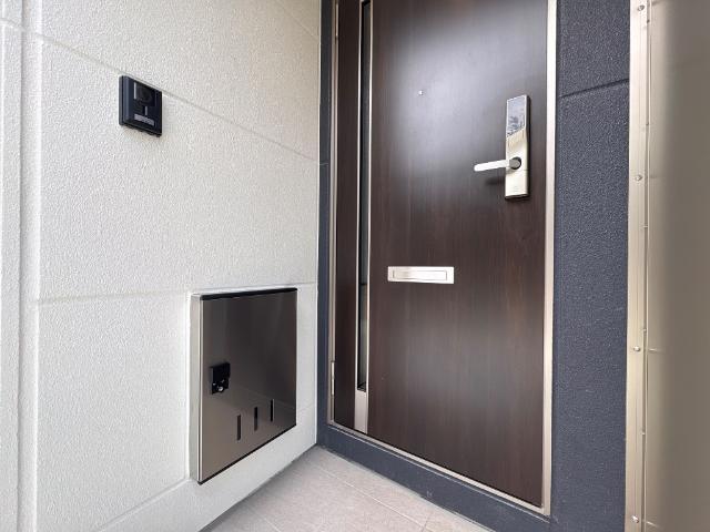 ソラリア　メゾン 玄関
