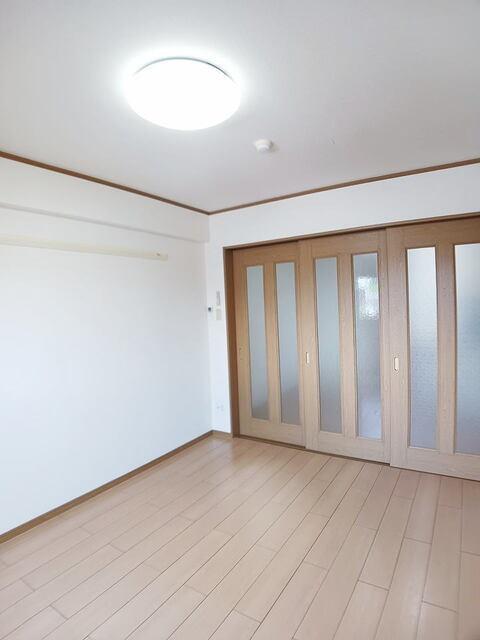 レルベ保田窪（405） 室内