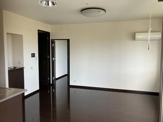 Ｄ’グランセ白川公園（502） 室内