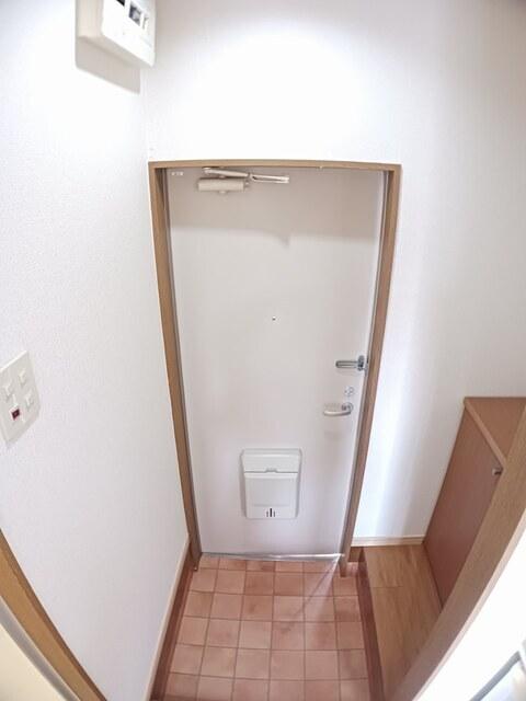 サンシャインハイツ（102） 玄関
